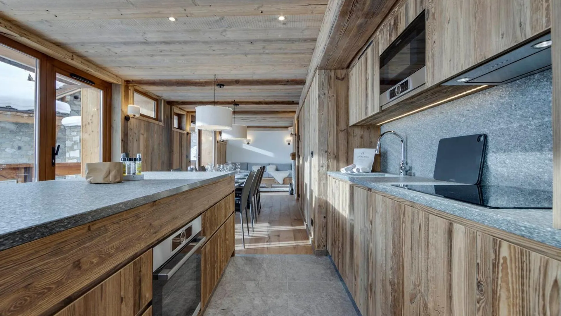 Appartement 4 Chambres A Tignes Le Lac, Proche Des Pistes, Cheminee, Parking Couvert - Fr-1-641-20 0*,